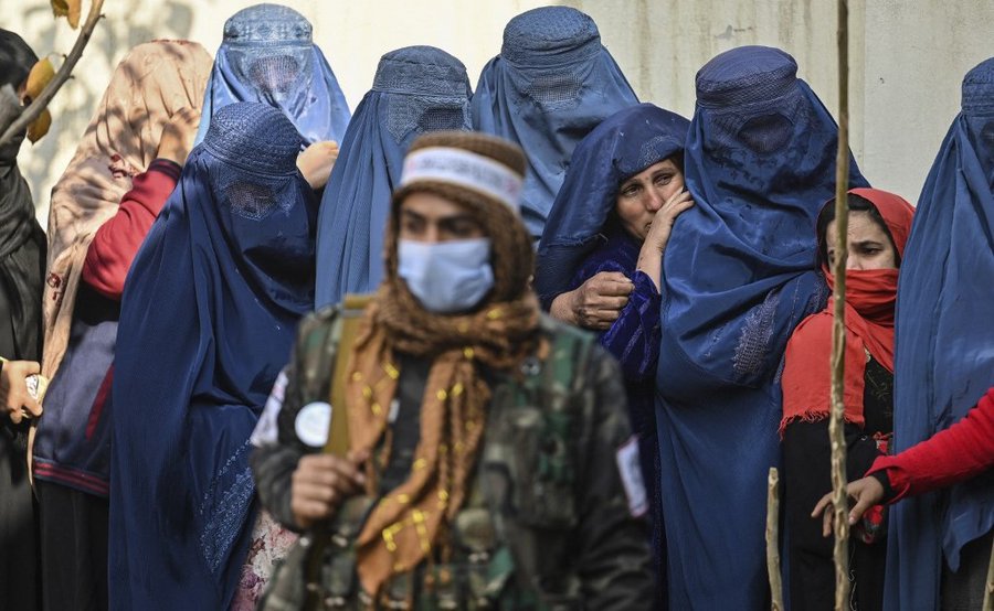 Taliban: Special decree on women's rights